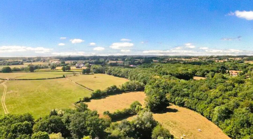 Villa La Roulotte des Clartés Antully Esterno foto